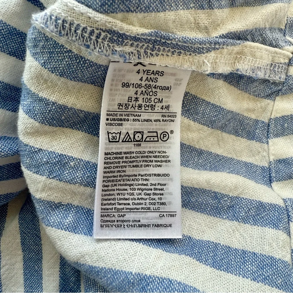 CUTEST gap off shoulder linen blend top/ Size 4/ EUC LIKE NEW